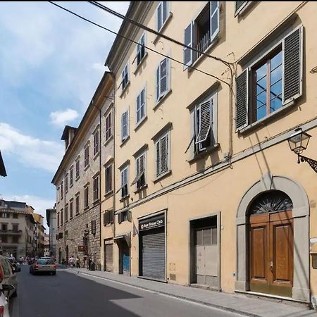 Brand New Nel Cuore Di Firenze Apartment Luaran gambar